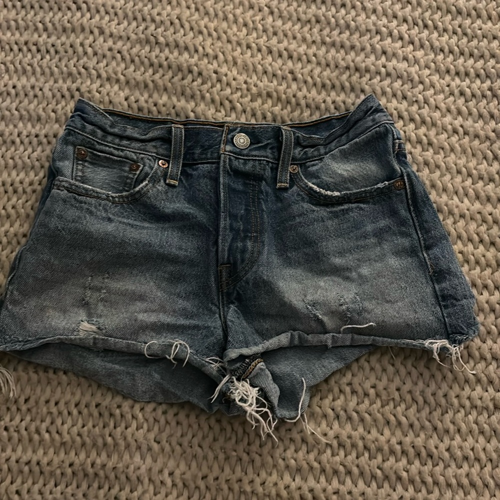 Levi shorts